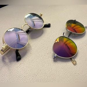 both sunglasses are available